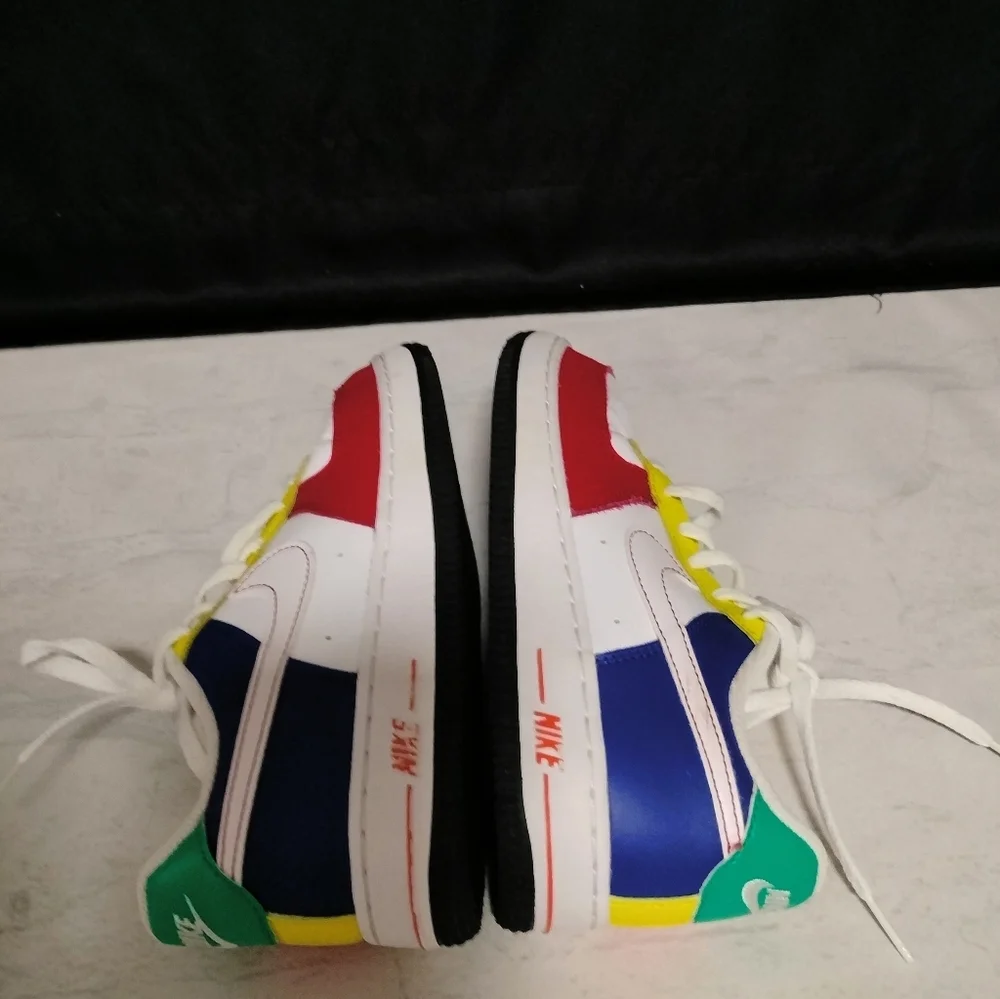 Nike Swoosh Sz 2Y Kids White, Red, and Yellow Sneakers Colorful - Picture 4 of 8